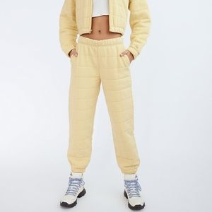 BROWN Aritzia Mega Quilted Sweatpants